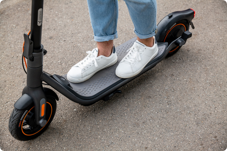 Самокат Ninebot KickScooter F65U